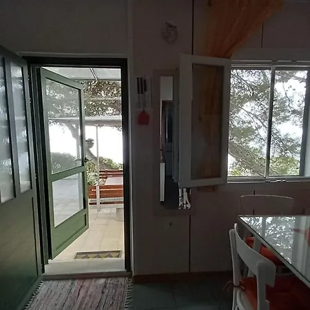 Holiday home Holiday Ana Maslinica