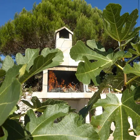 Holiday home Holiday Ana Maslinica